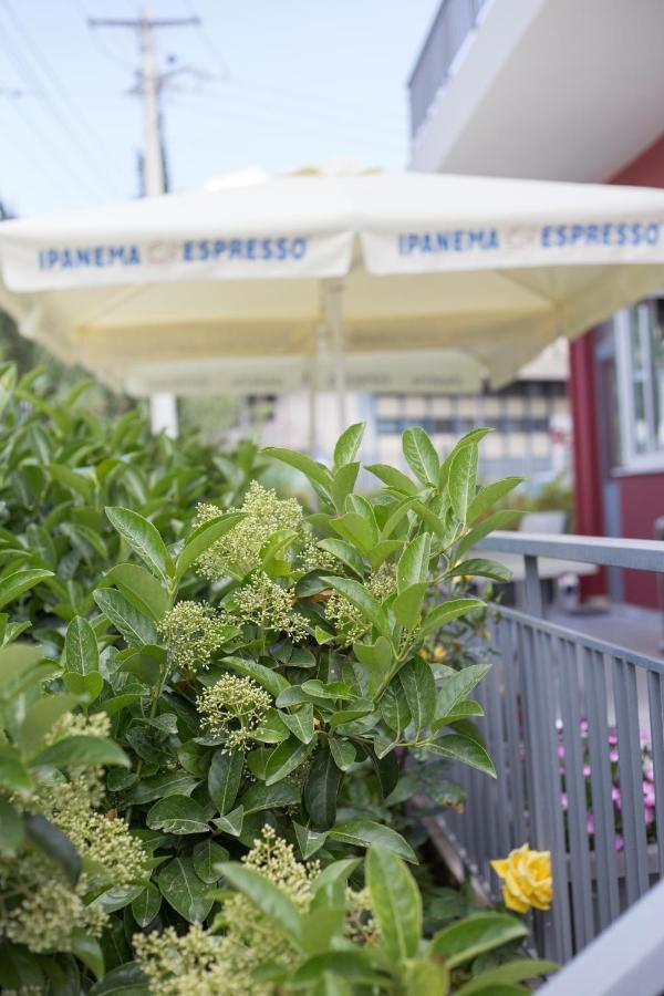 Snooze H Atenas Exterior foto